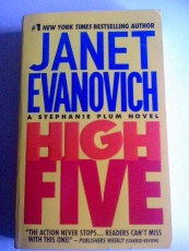Picture of High Five by Janet Evanovich Book Cover